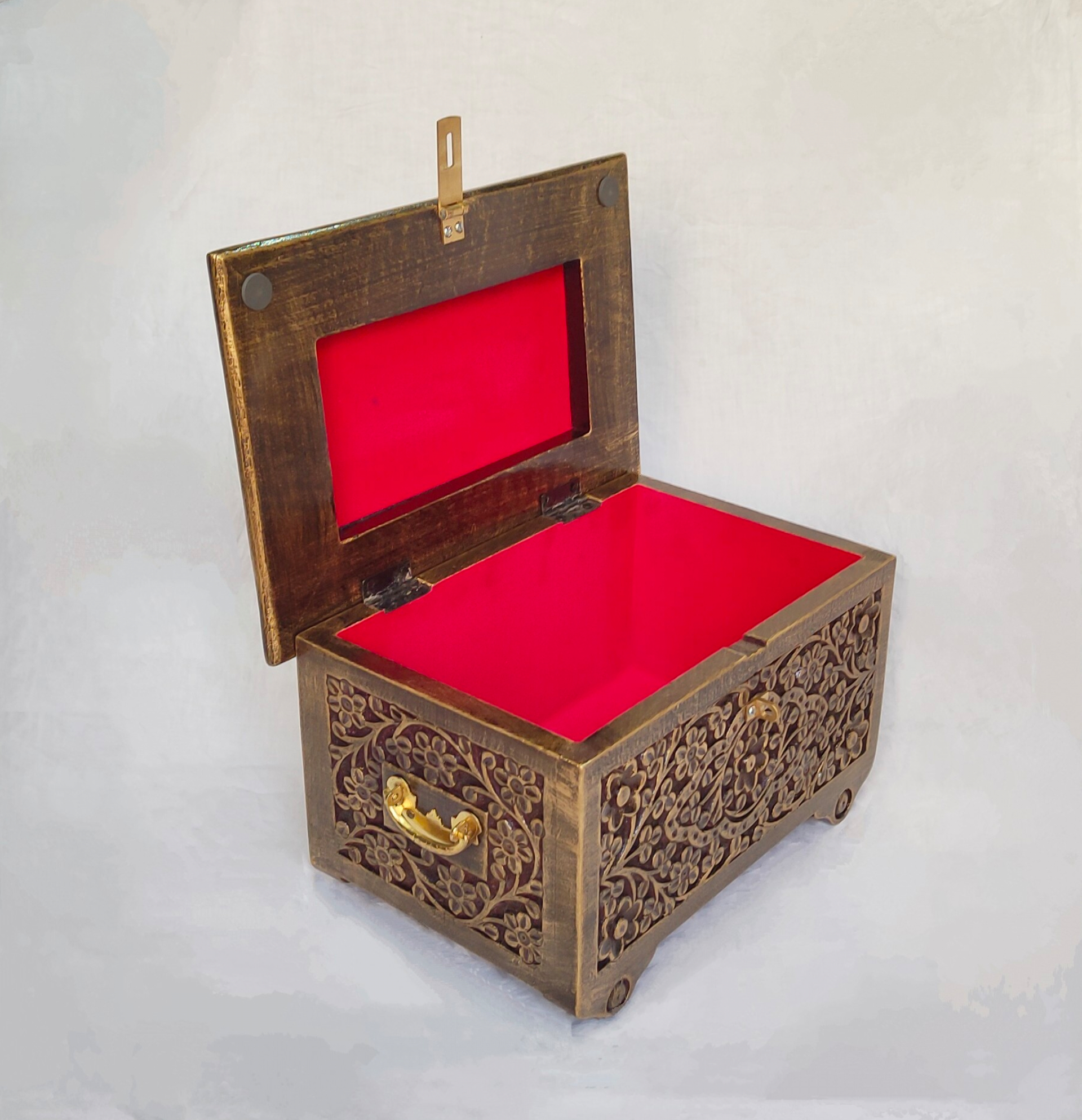 wooden Carved Decorative Jewellery Box (Golden)