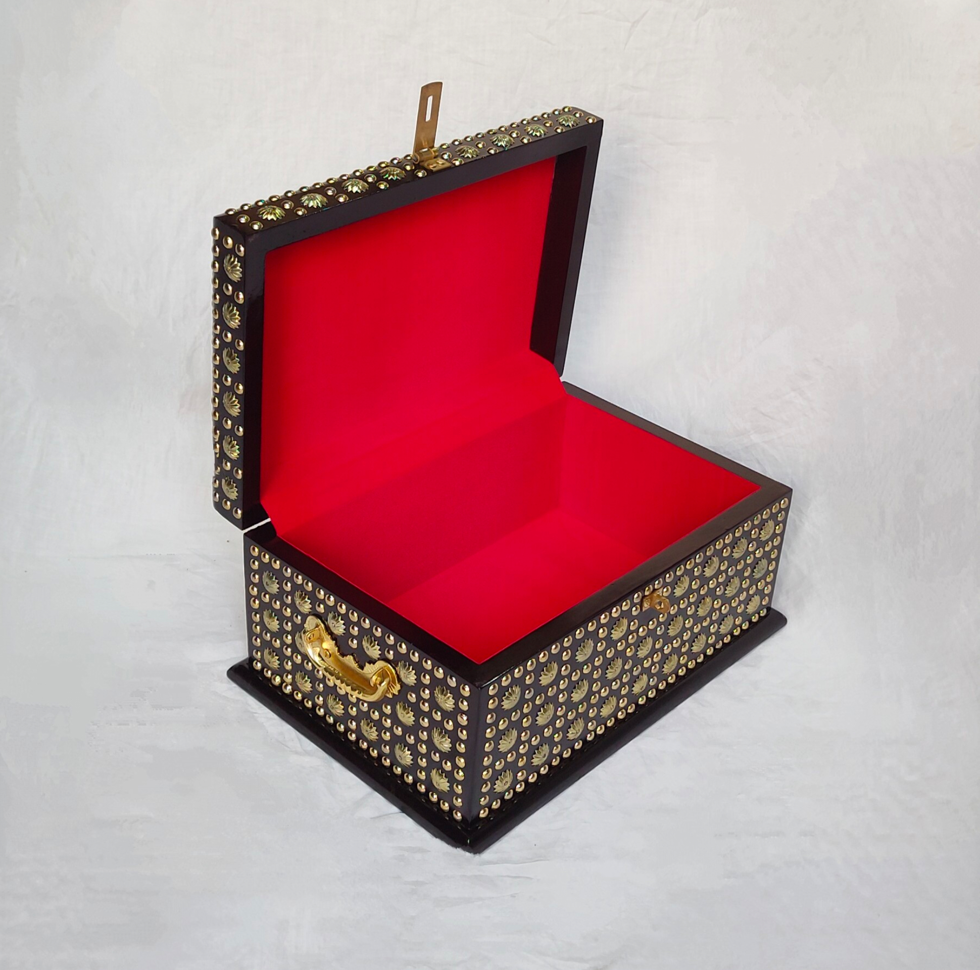 wooden Decorative Jewellery Box (Line Pattern)