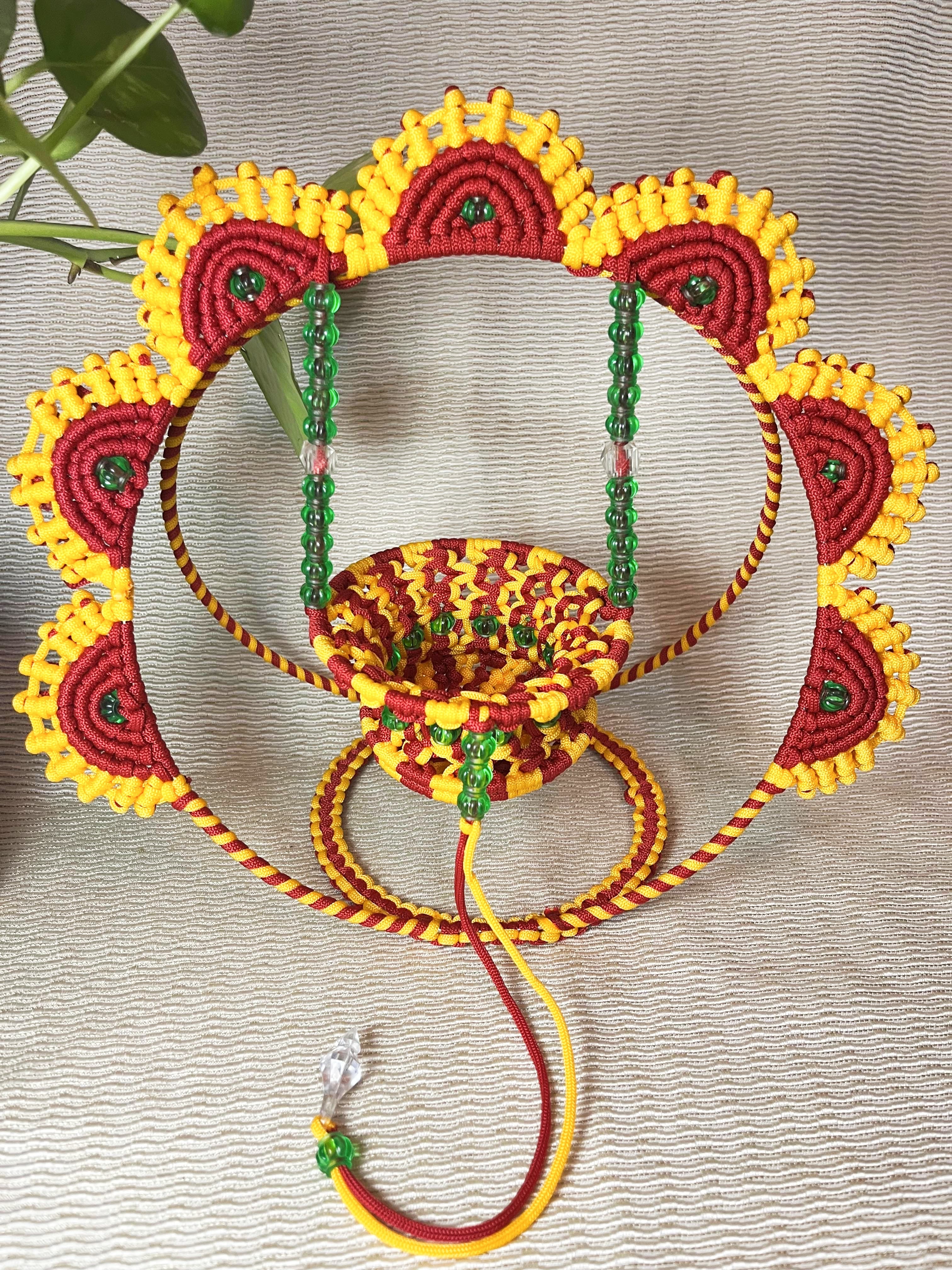 Macrame laddu gopal jhula