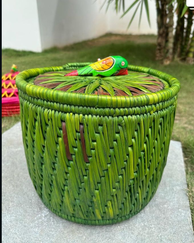 Moonj Grass Basket With Lid