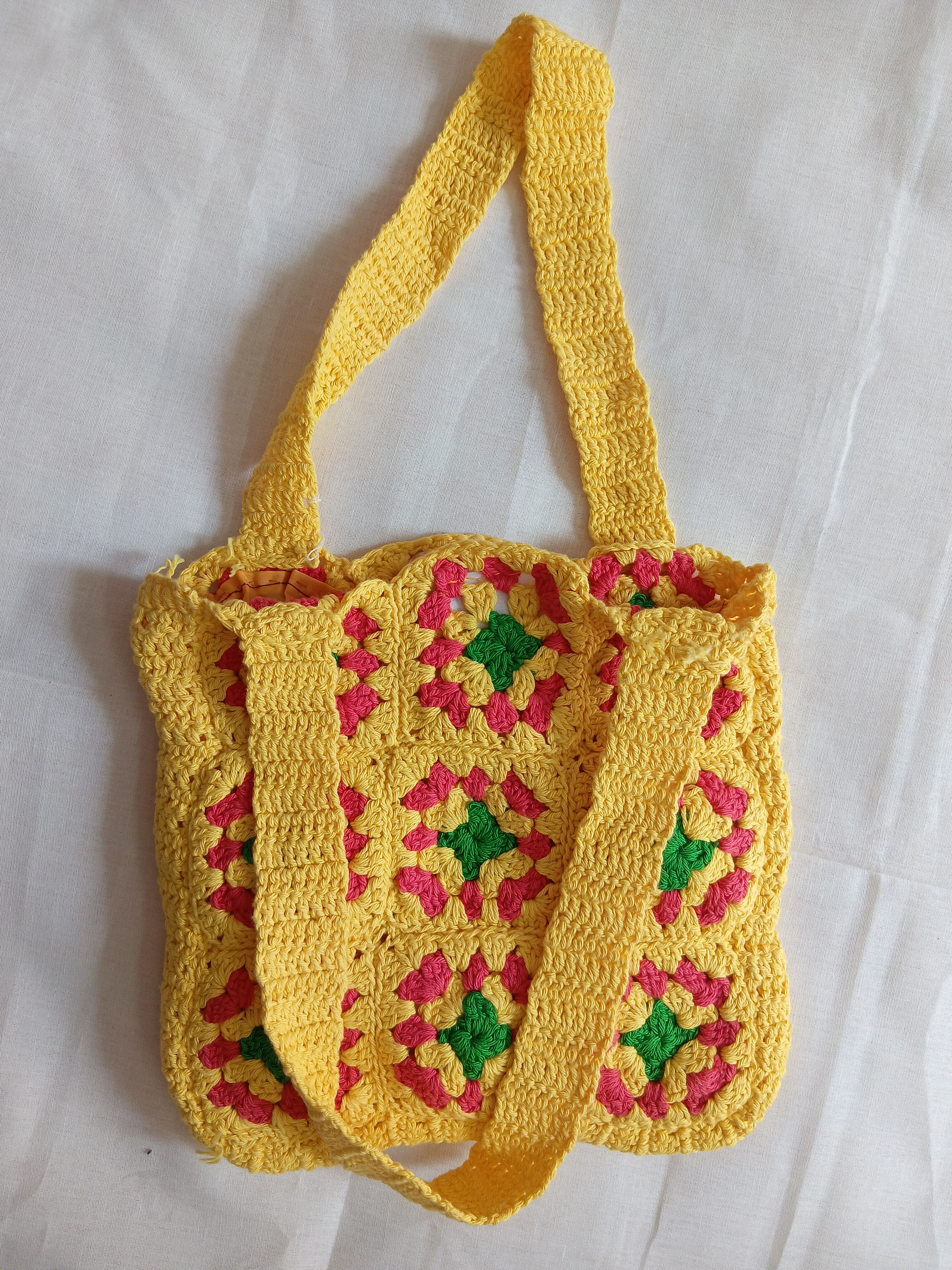  Granny Square Shoulder Bag