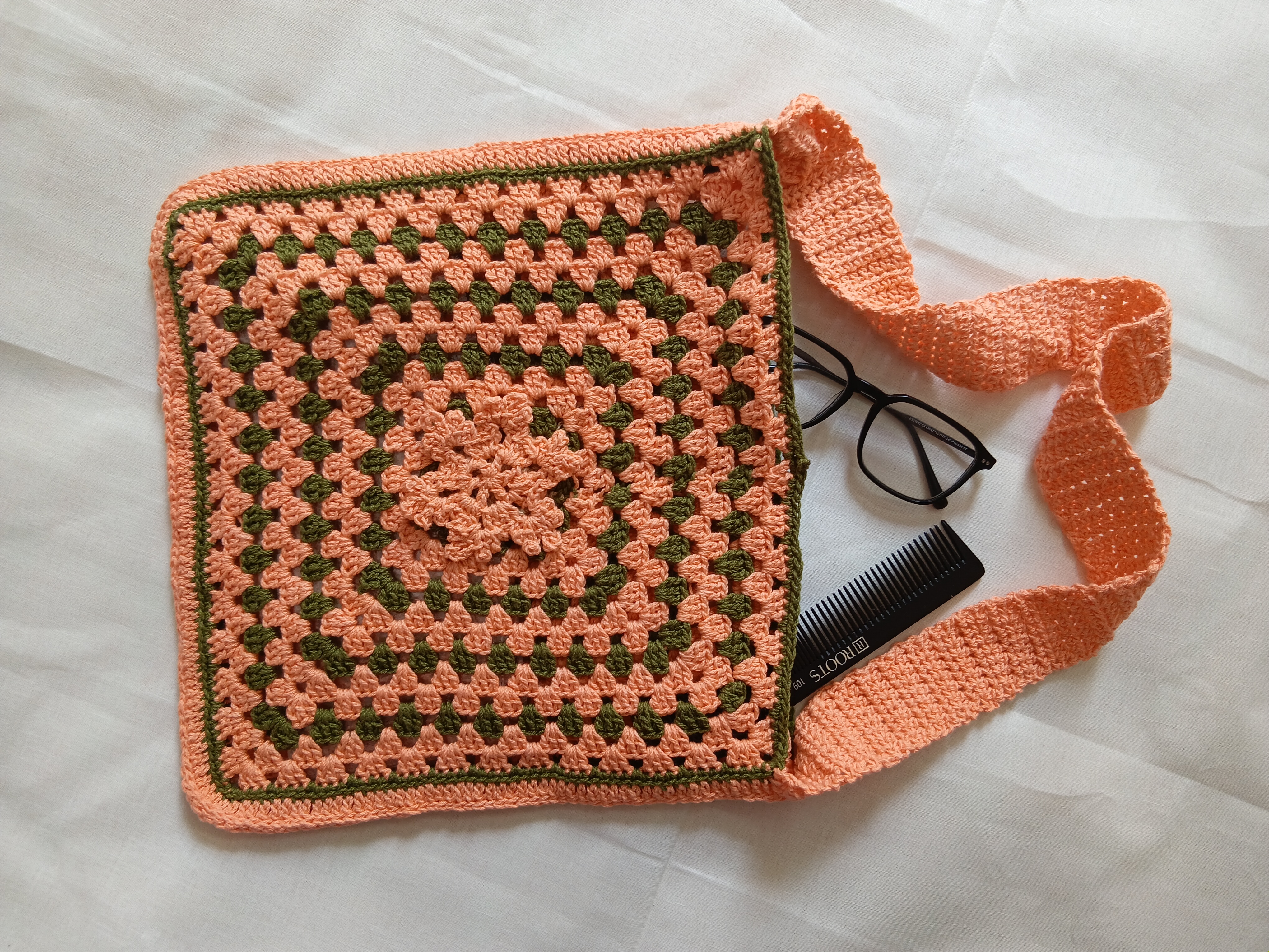  Granny Square Sling Bag