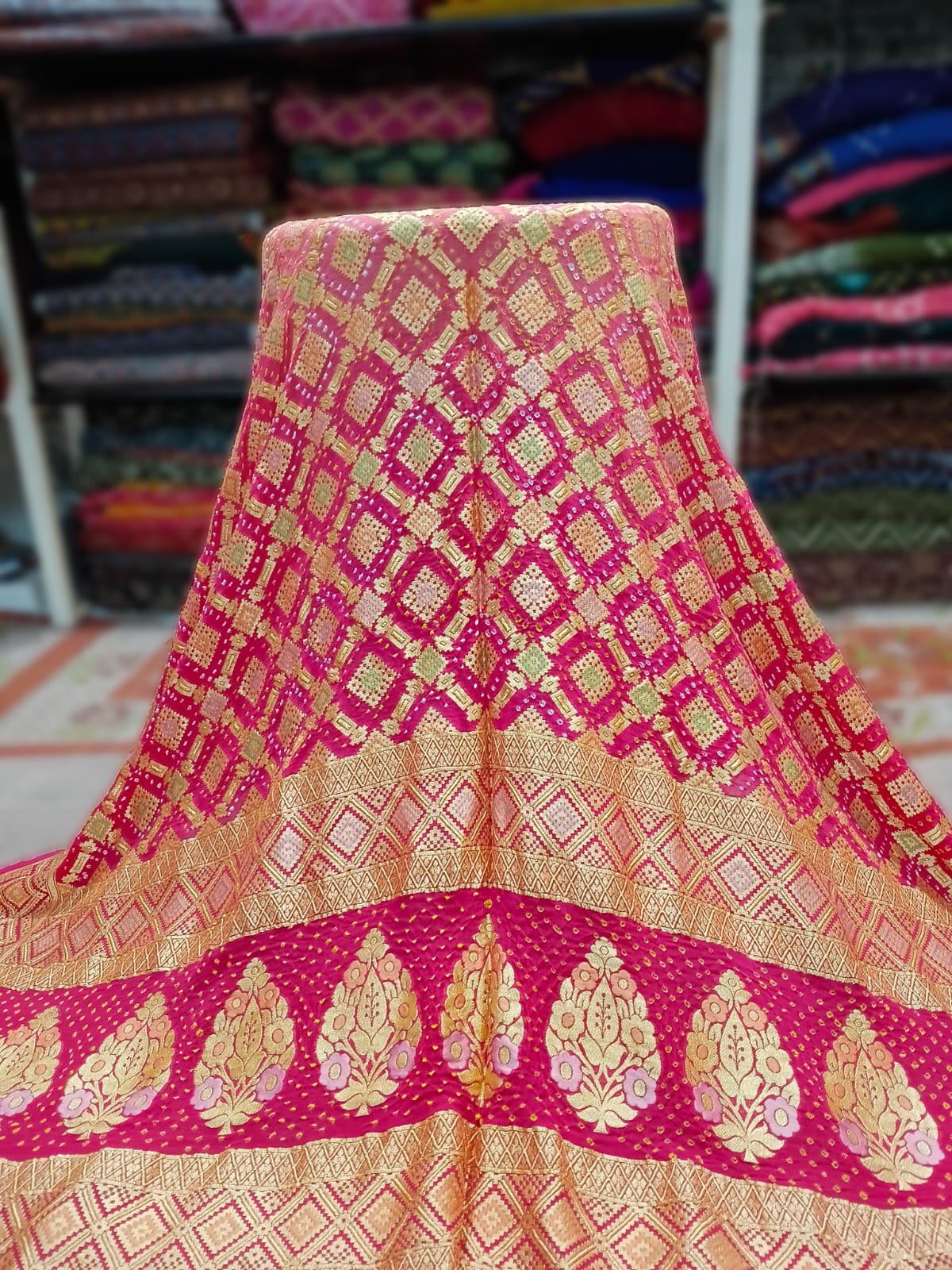 Bandhani meenakari dupatta 