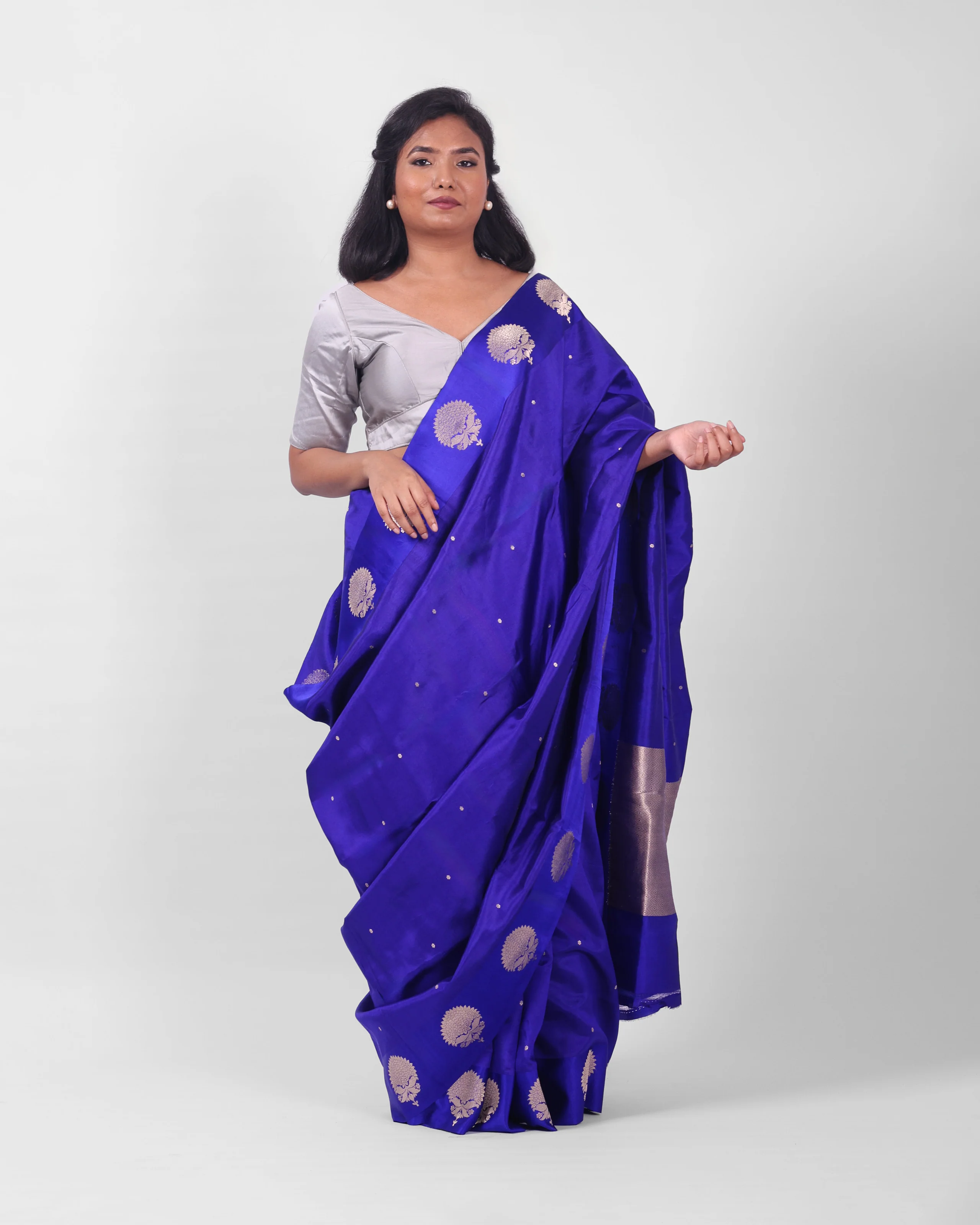 Garima Kadwa Banarasi Saree