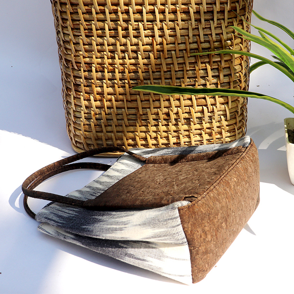 natural and artistic