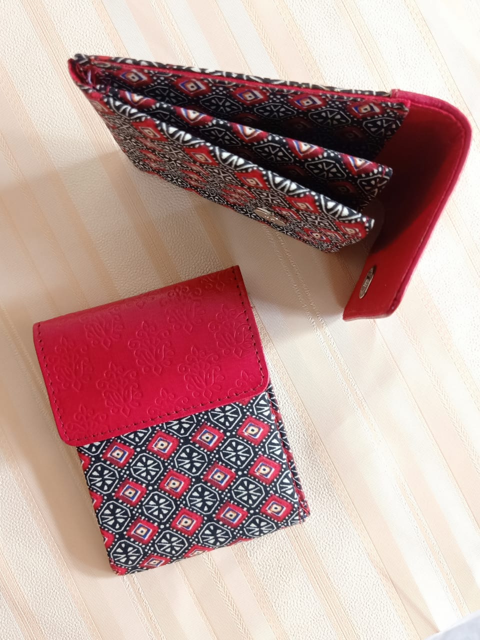 fabric leather wallets.