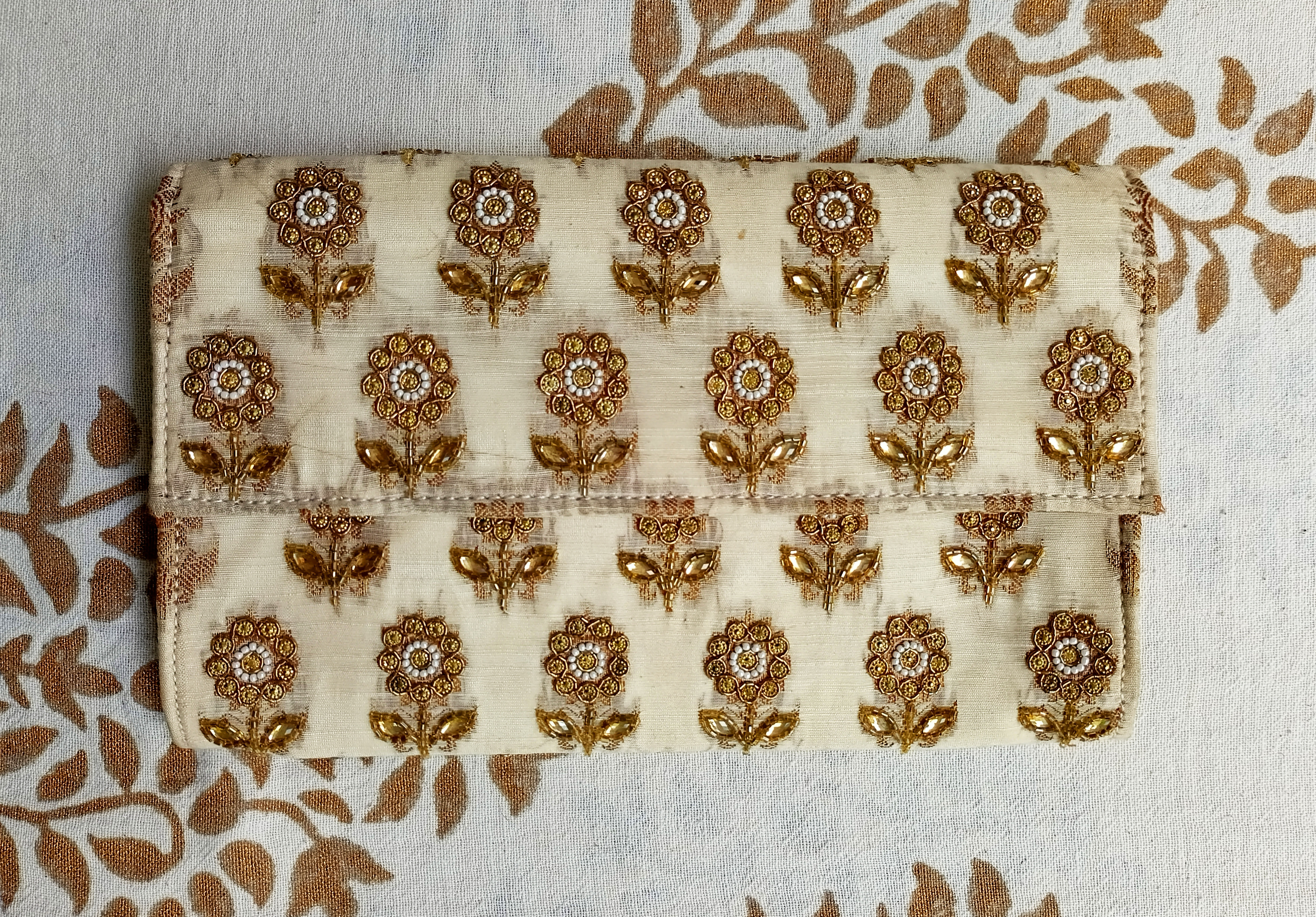 Handcrafted Women Party, Casual, Formal Clutch