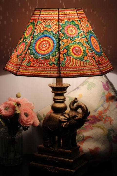 tholu lamps