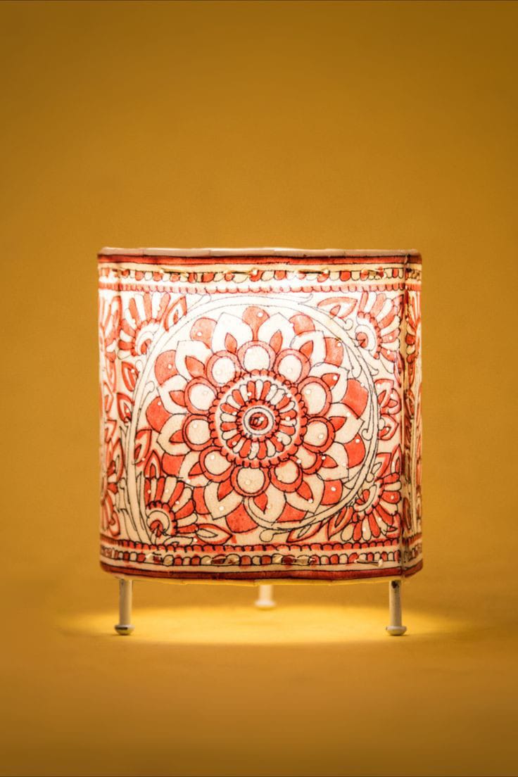 tholu lamps