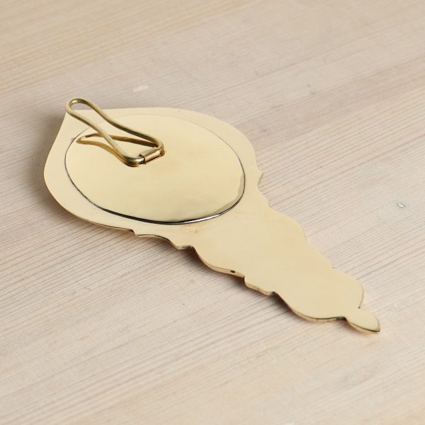 natural and artistic