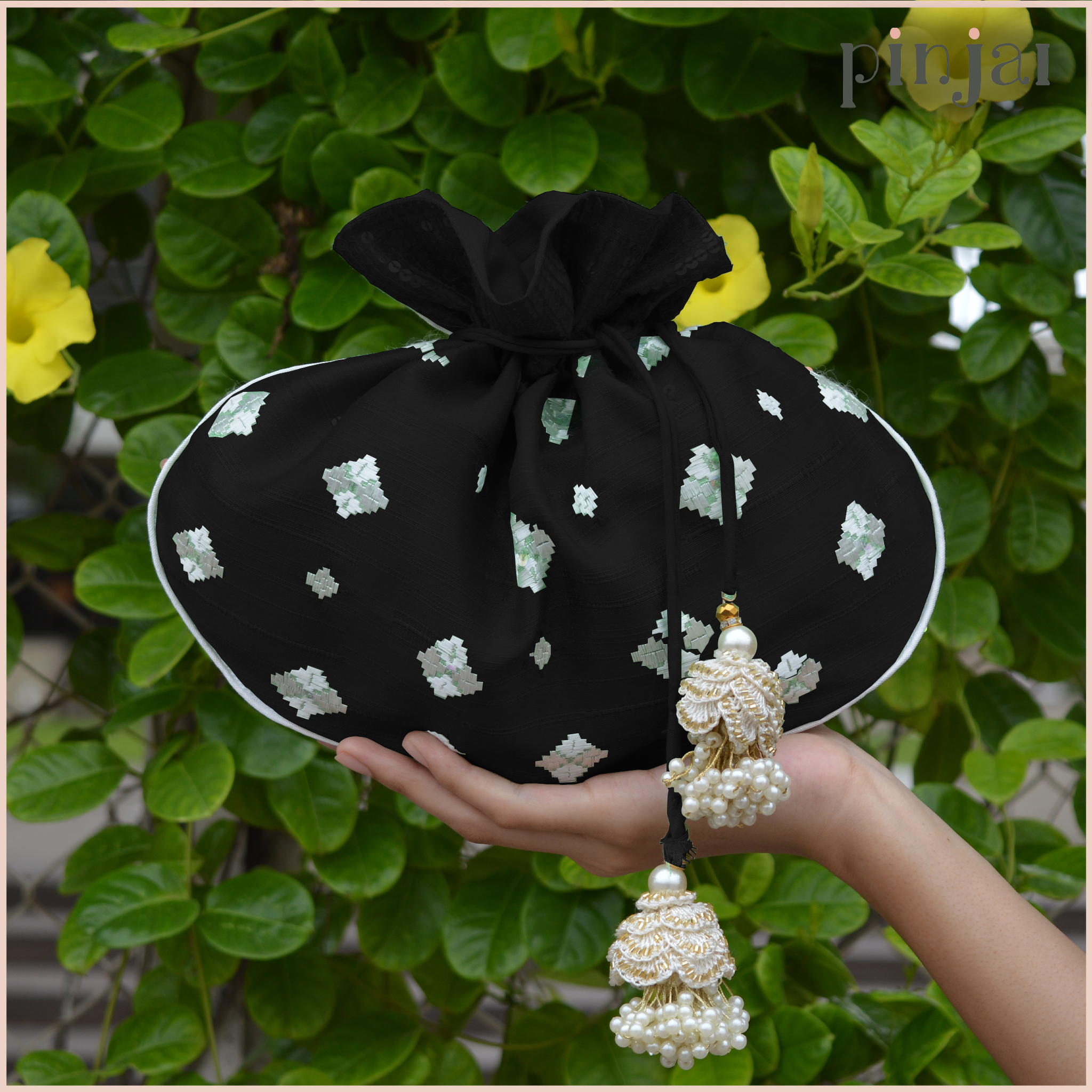 Black sequence Potli