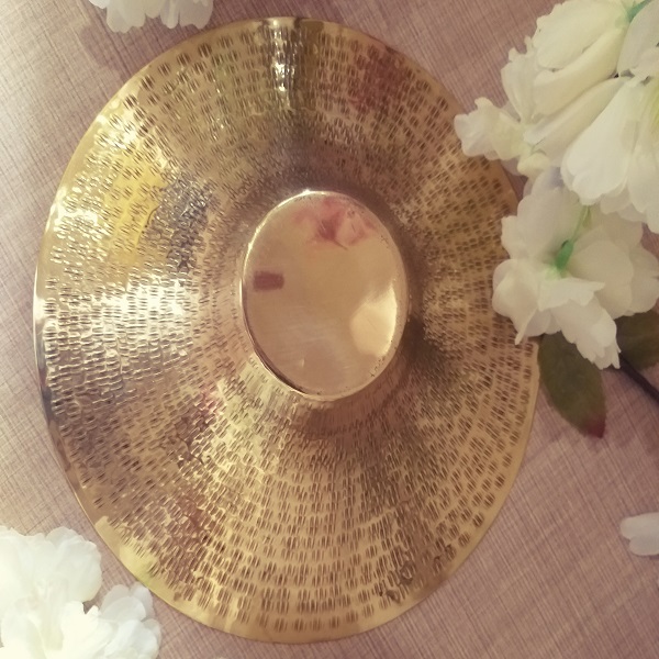 natural and artistic