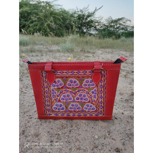 natural and artistic