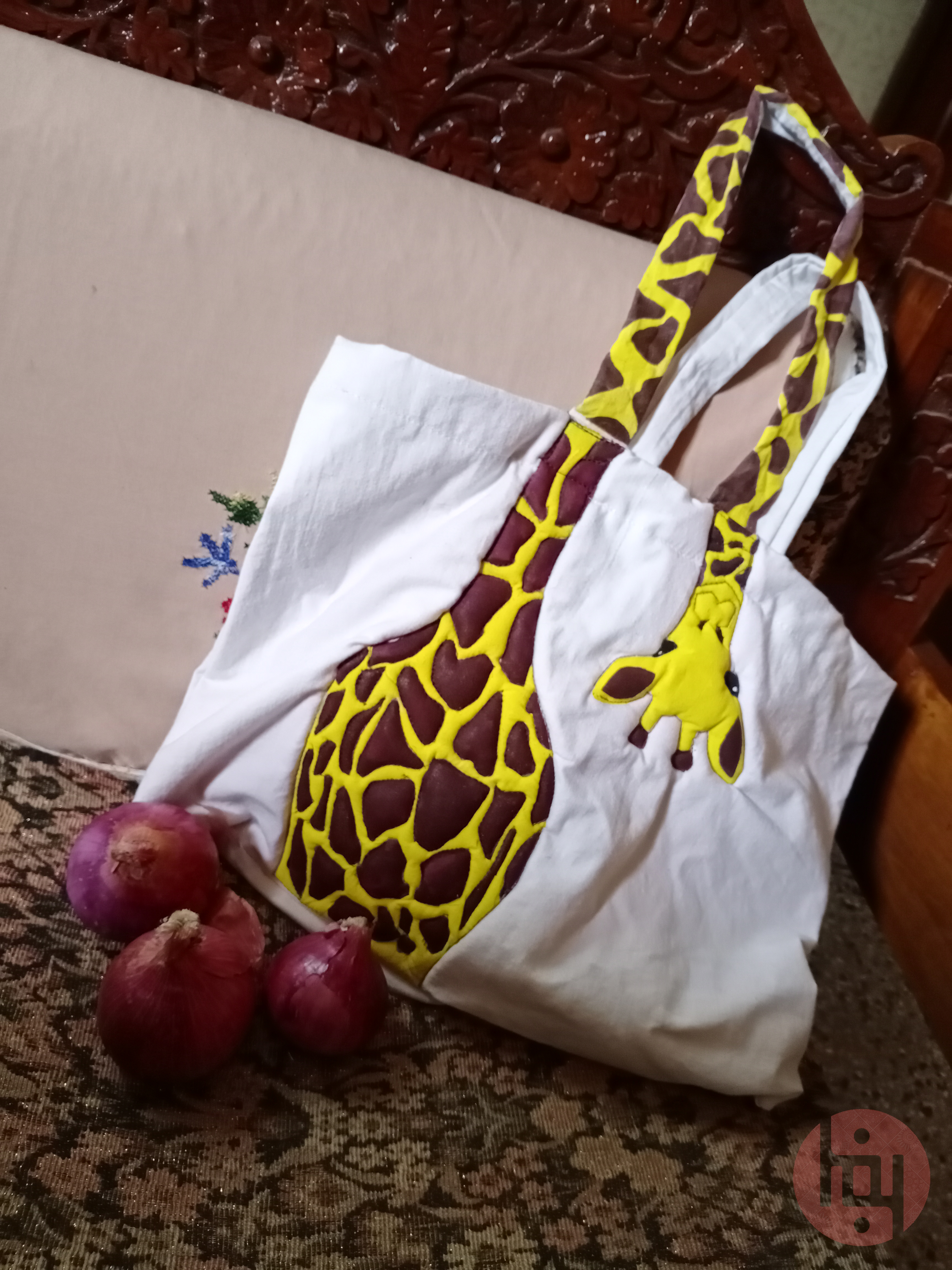 Giraffe Bag