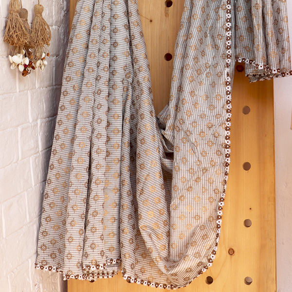 natural and artistic