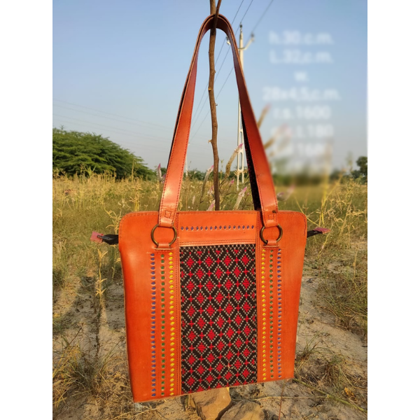 natural and artistic