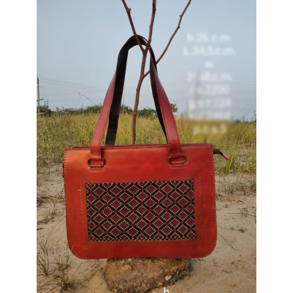 natural and artistic