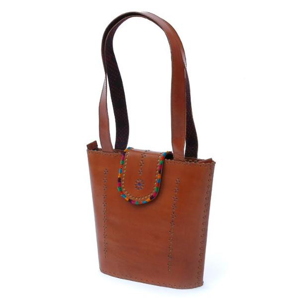 natural and artistic