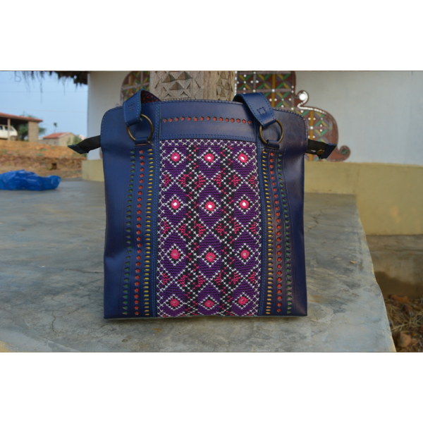 natural and artistic