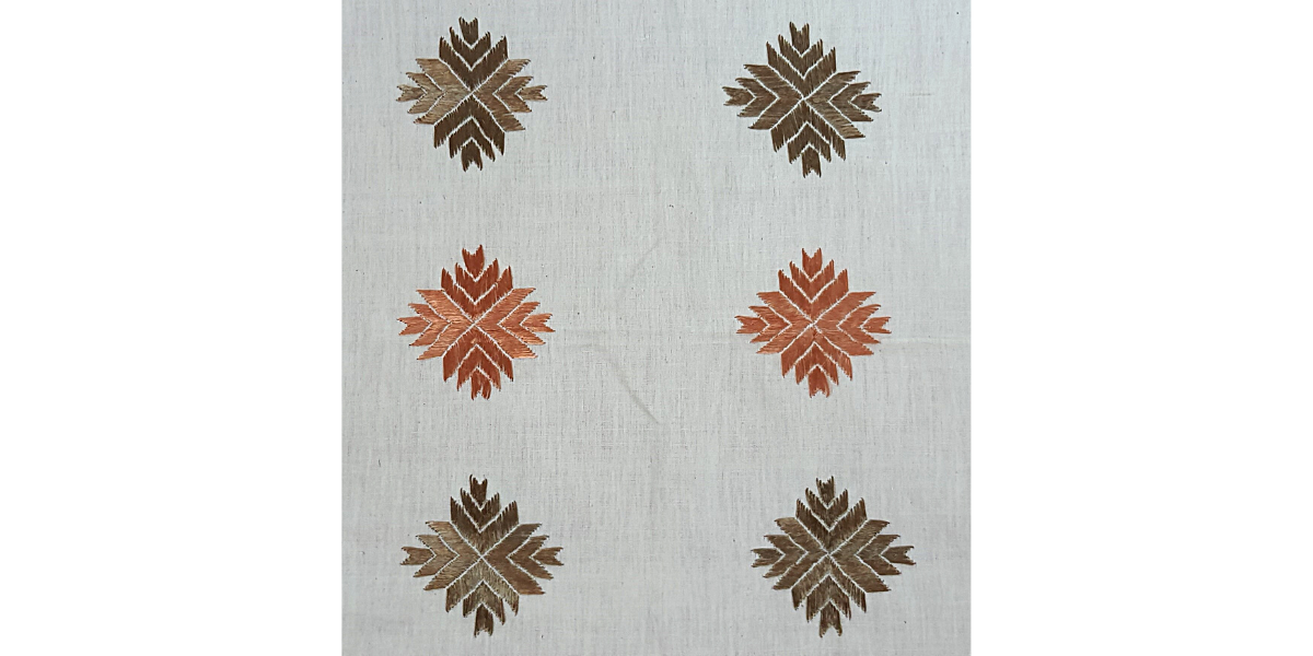 Nabha Phulkari hand embroidered offwhite cotton stole with peach and biege motif