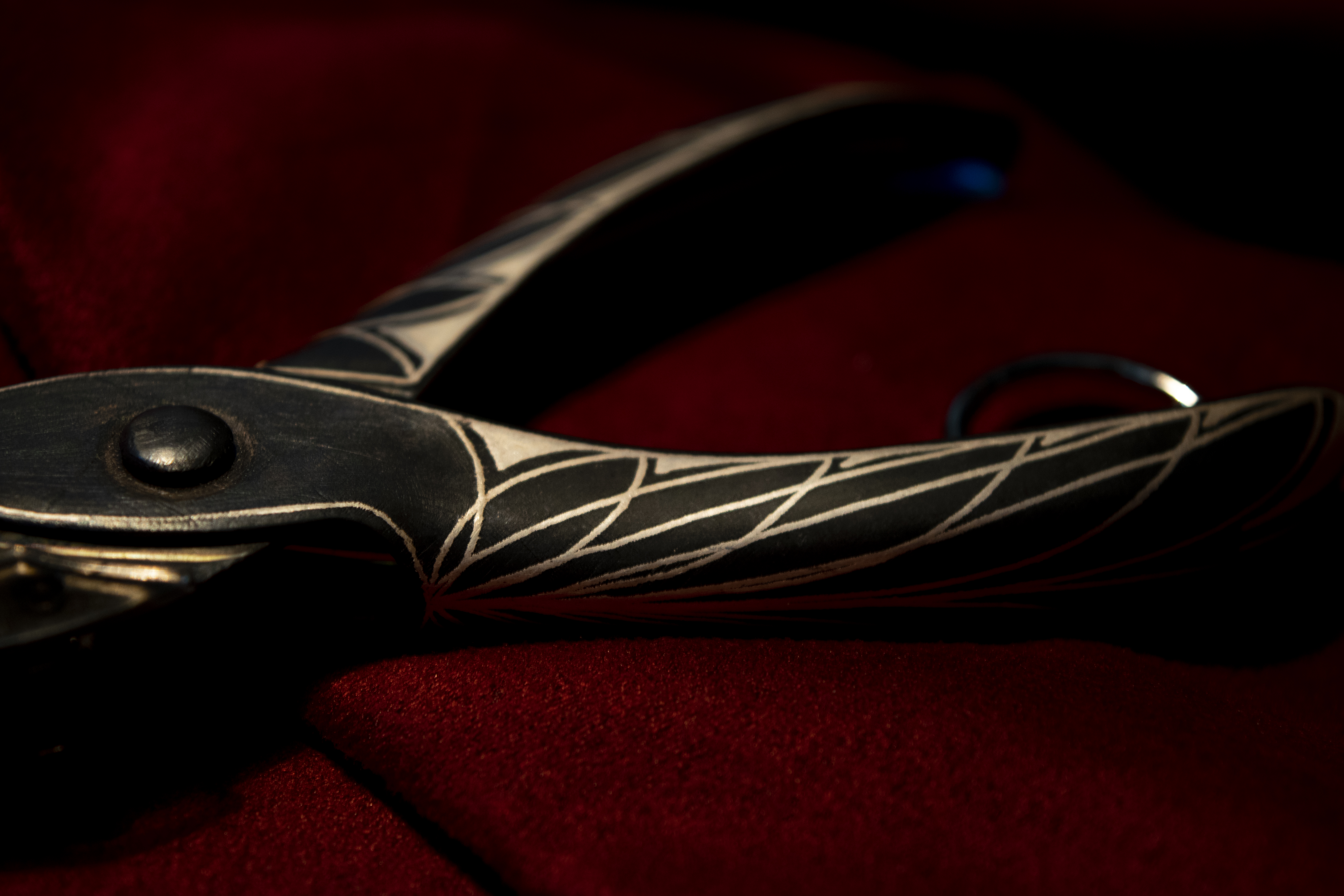 Single Hole Paper Punch 