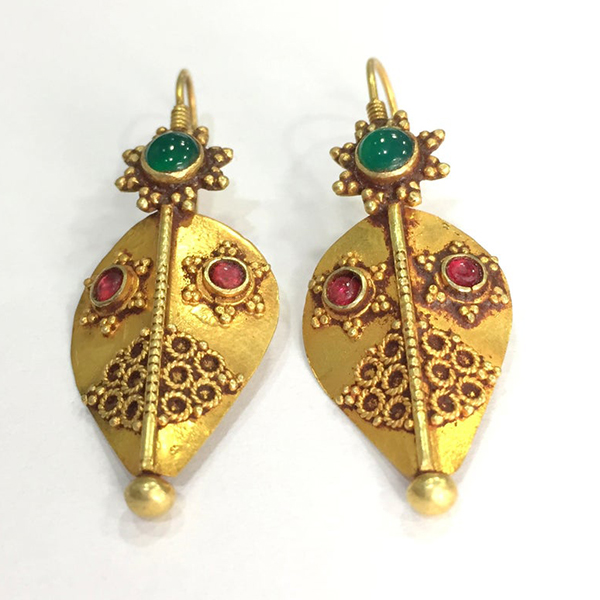 natural and artistic